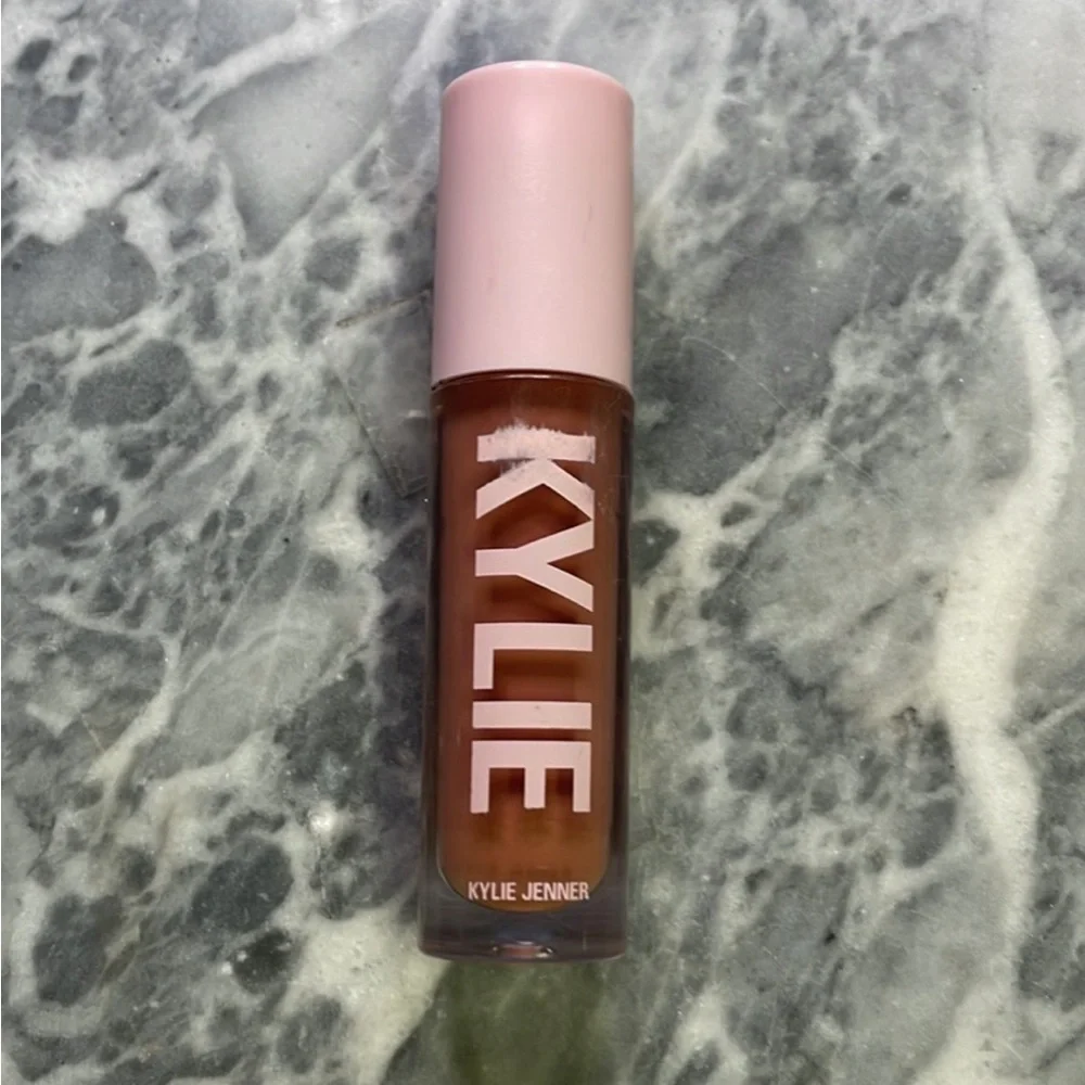 Kylie Cosmetics High Gloss‎ Snatched